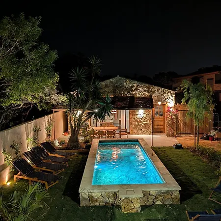 Mezzanotte Le Brusc 80m De La - Climatisation-piscine-parking Six-Fours-les-Plages
